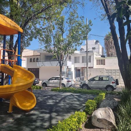 Residencia Ximatario Hotel Queretaro Exterior photo